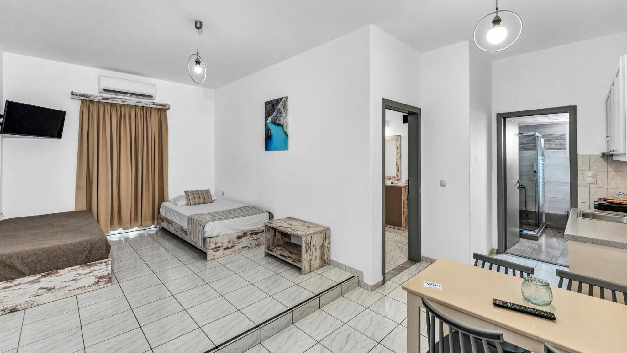 Evina Rooms & Suites Kokkini Hani ภายนอก รูปภาพ