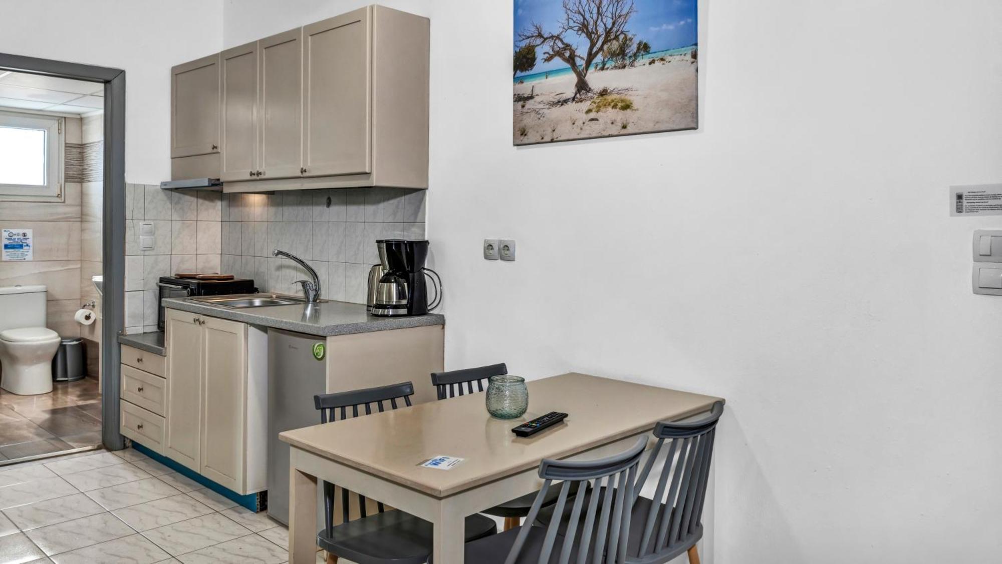 Evina Rooms & Suites Kokkini Hani ภายนอก รูปภาพ